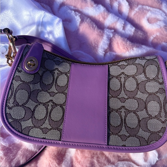 Coach Lavender and Brown Shoulder Bag - Picture 4 of 5